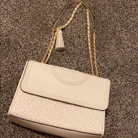 Tory Burch Handbags - Tory Burch Fleming Handbag